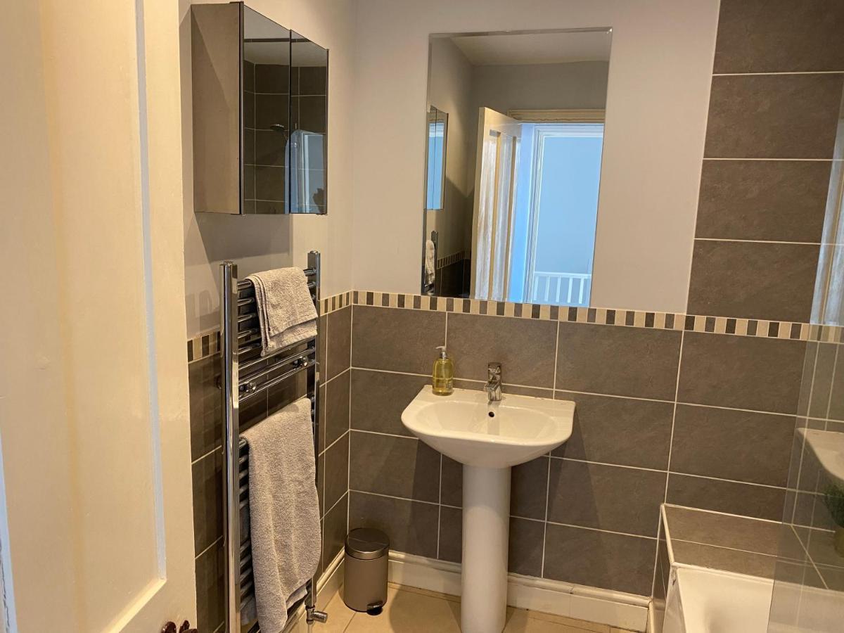 Invicta Apartment Ashford  Eksteriør billede